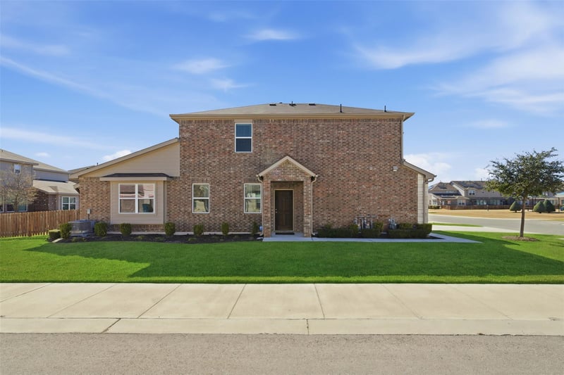 Virtual tour of 17205C Mayfly Dr