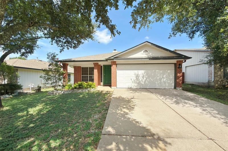 Virtual tour of 17616 Tobermory DR