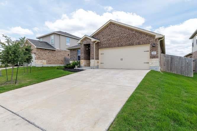 Virtual tour of 17621 Fairbridge LN