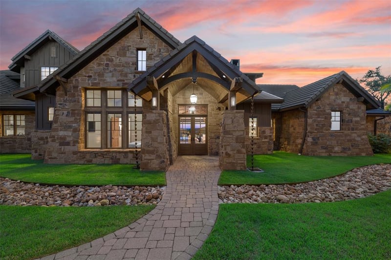 Virtual tour of 17700 Flagler DR