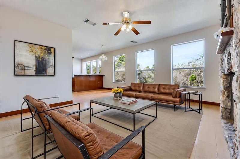 Virtual tour of 17706 N Rim Dr