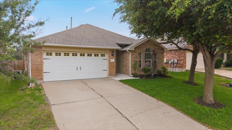 Virtual tour of 17812 Masi LOOP