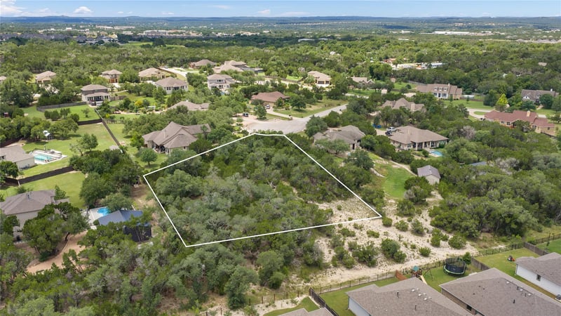 Virtual tour of 179 Shawnee TRL