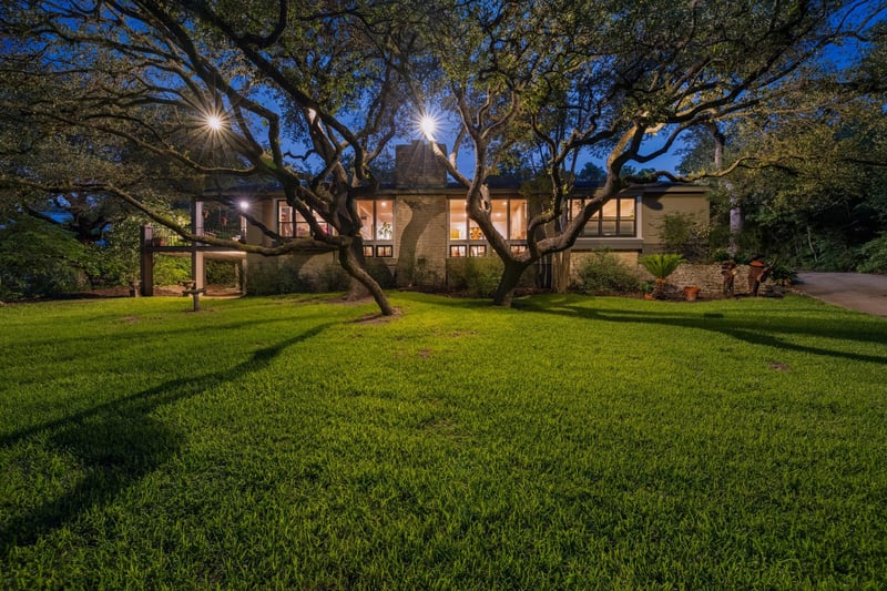 Virtual tour of 18 Sundown Pkwy
