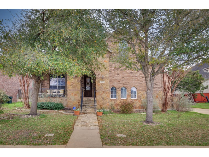Virtual tour of 180 Granite LN