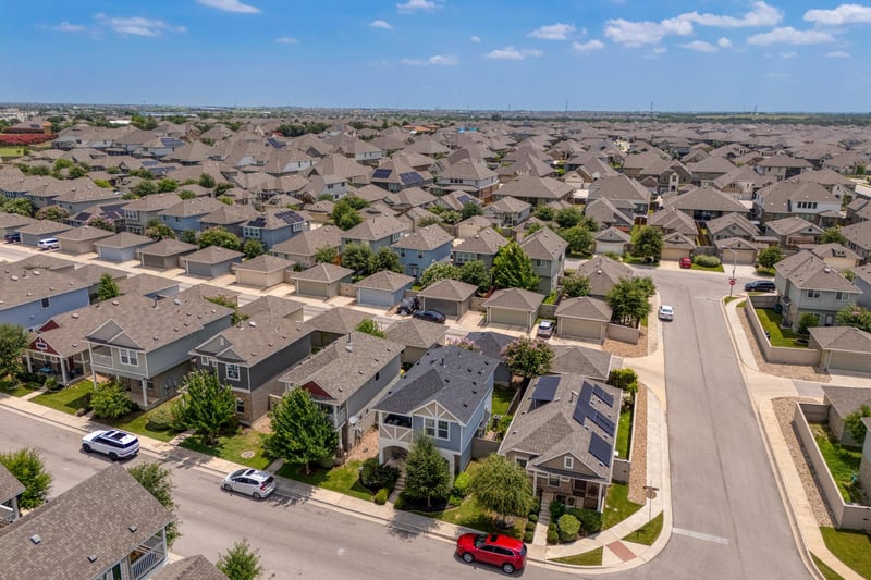 Virtual tour of 18003 Malnati Unit #83