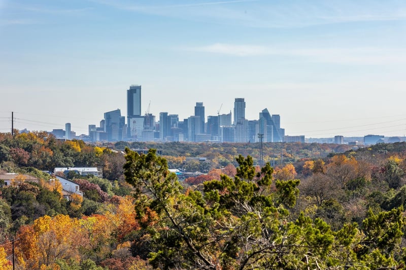 Virtual tour of 1801 Basin Ledge