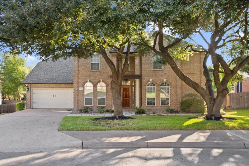 Virtual tour of 18017 Rosebud Pl