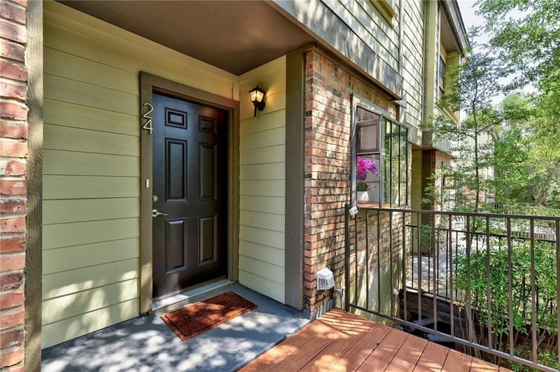 Virtual tour of 1804 Capital Pkwy Unit #24