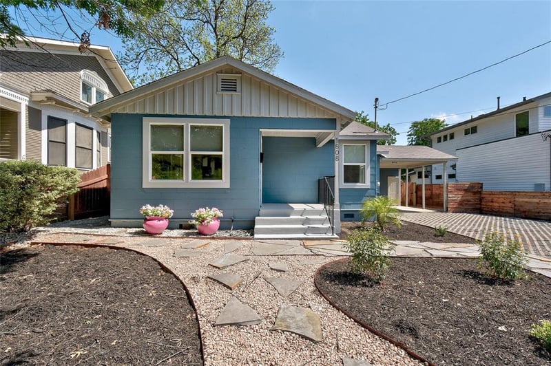Virtual tour of 1808 Frazier Ave