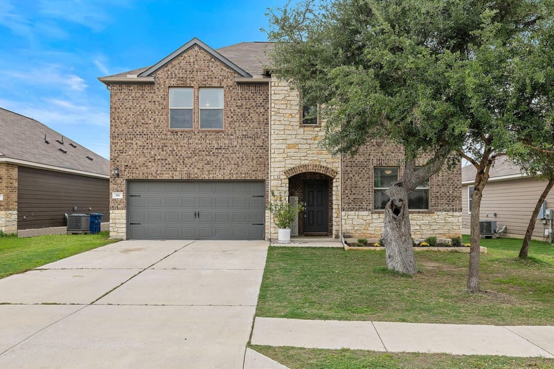 Virtual tour of 181 Flexus LN