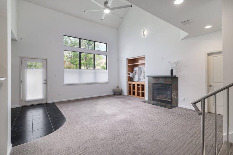 Virtual tour of 1811 Bluebonnet LN