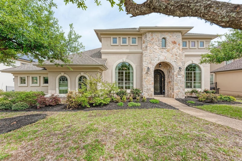 Virtual tour of 1812 Heliotrope CT