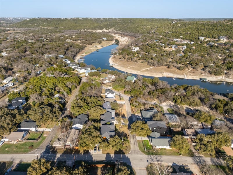 Virtual tour of 18206 Fair LN