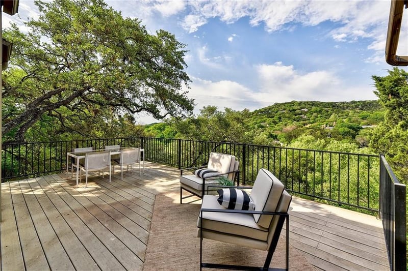 Virtual tour of 1821 Westlake DR Unit #110