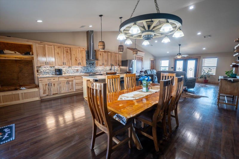Virtual tour of 1825 Savanna Ridge Ranch RD
