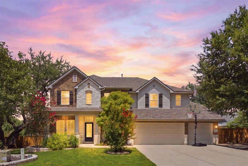 Virtual tour of 1825 Wolf Dancer