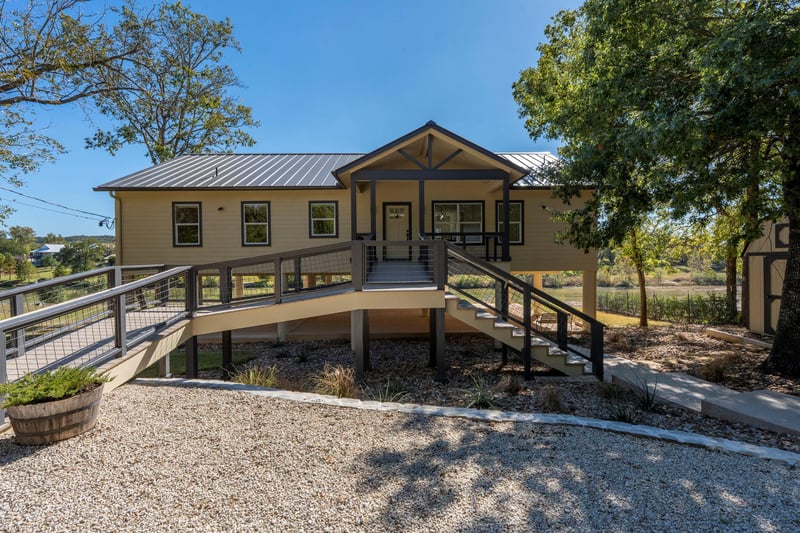 Virtual tour of 1830 Flite Acres RD
