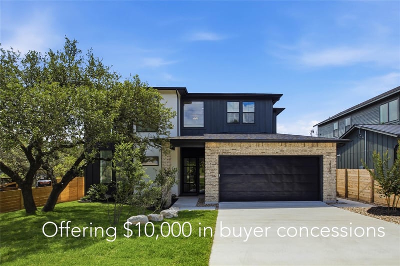 Virtual tour of 18303 Lake Oaks DR