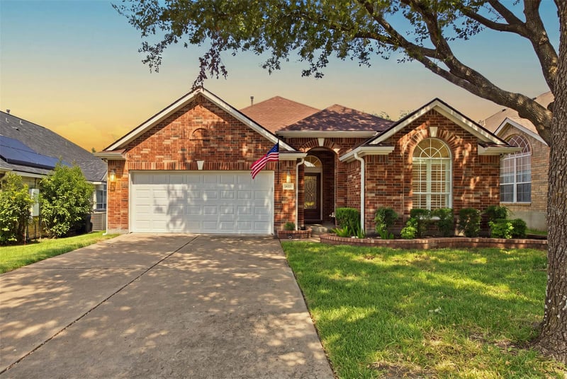 Virtual tour of 1833 Paradise Ridge DR