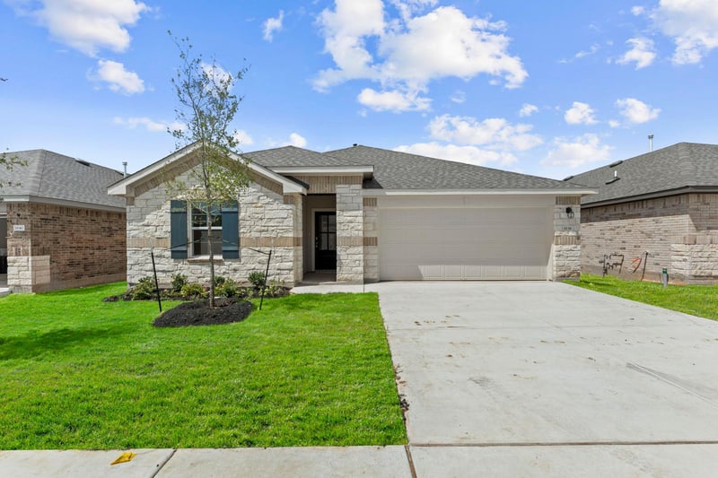 Virtual tour of 1836 Dandy Brush DR