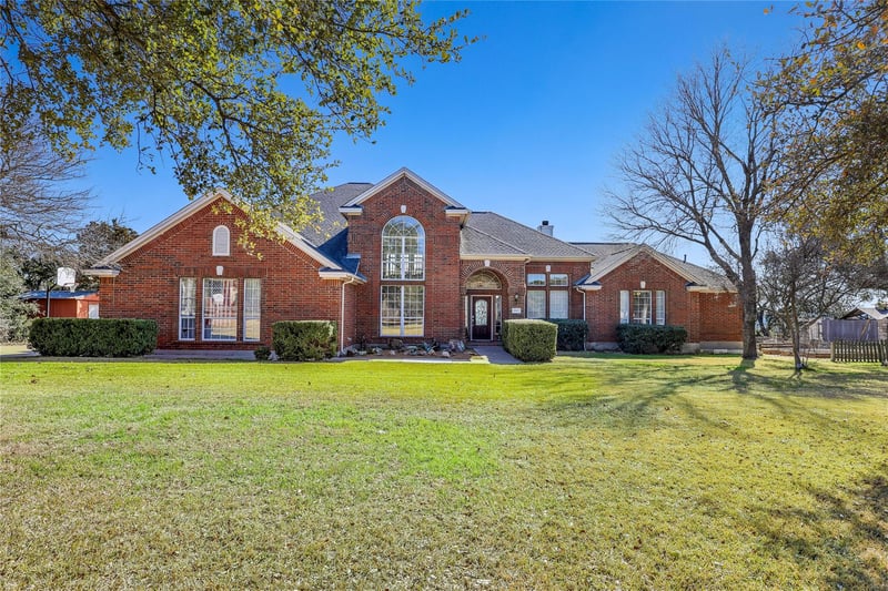 Virtual tour of 18607 White Rim TRL