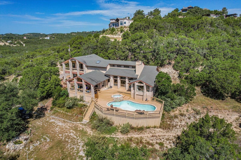 Virtual tour of 18610 W Reed Parks RD