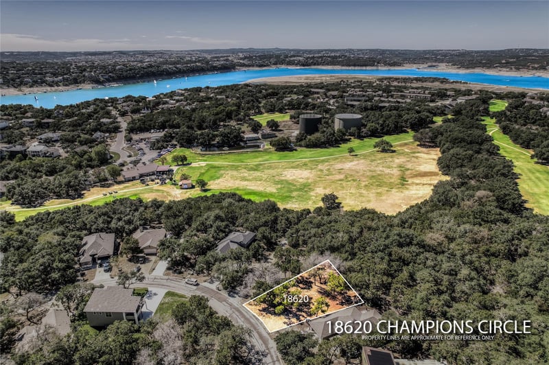 Virtual tour of 18620 Champions Cir