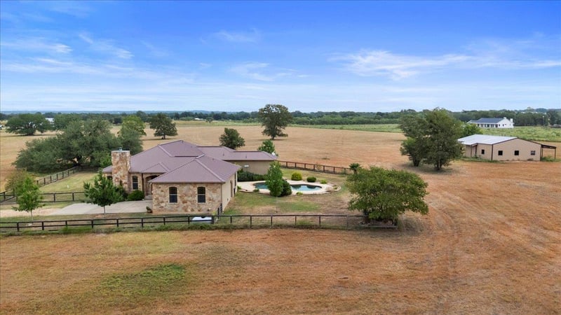 Virtual tour of 189  Sandy Creek Ranch Dr