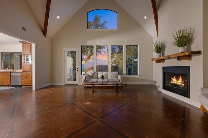 Virtual tour of 18900 Angel Mountain DR