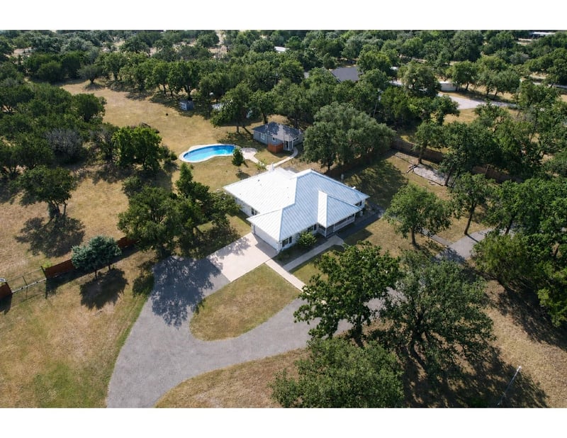 Virtual tour of 190 Young Ranch RD