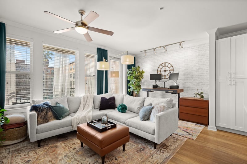Virtual tour of 1900 Barton Springs RD Unit #3038