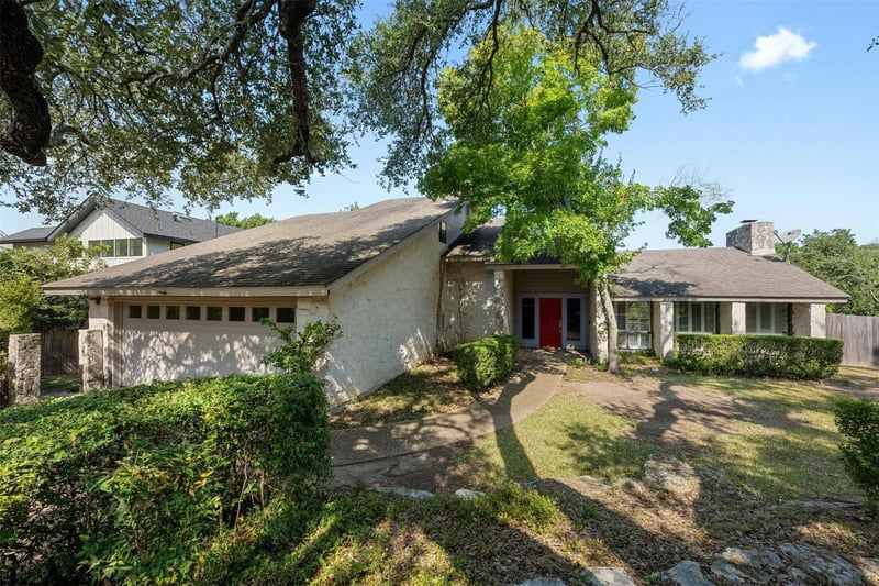 Virtual tour of 1900 Ringtail RDG