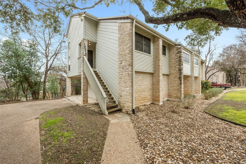 Virtual tour of 1901 Crested Butte DR Unit #A