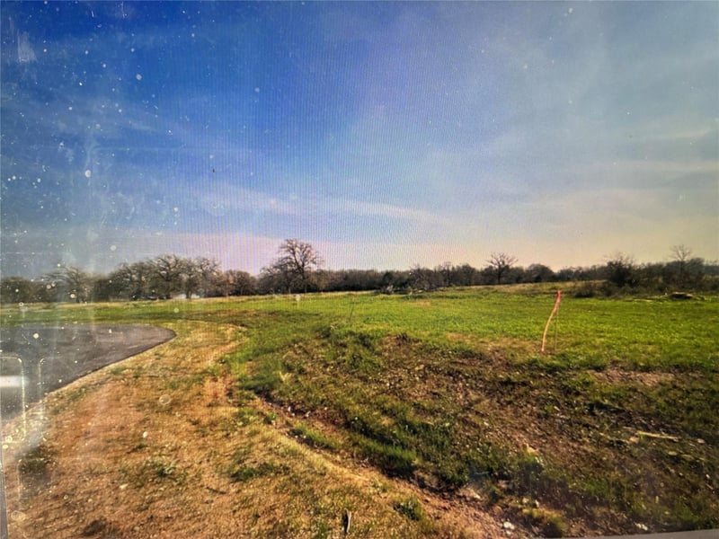 Virtual tour of 19032 FM 86 Unit #1-12