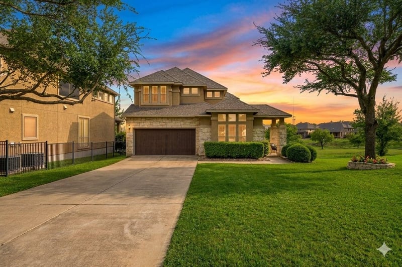Virtual tour of 1905 Kempwood Ct