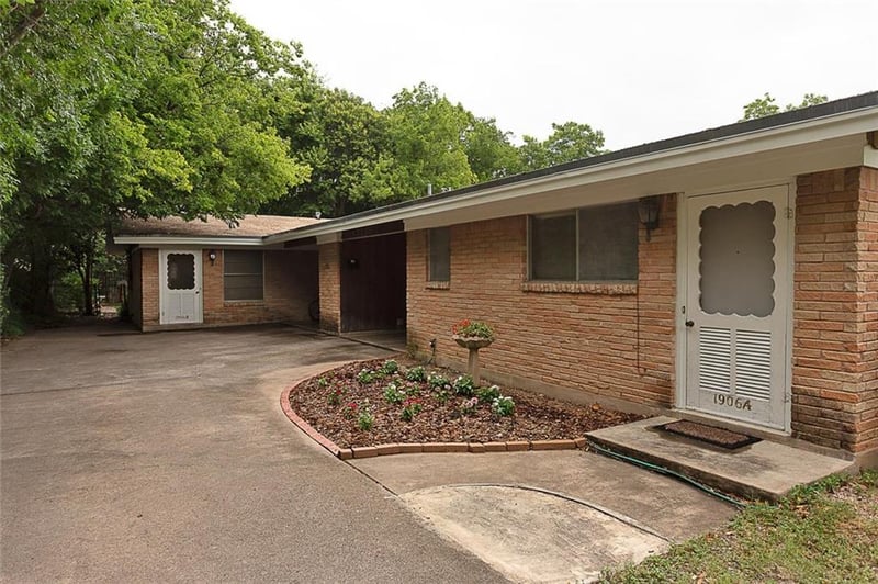 Virtual tour of 1906 W 37th St
