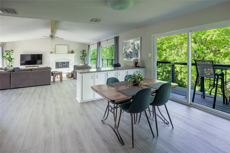 Virtual tour of 1908 Trevino DR