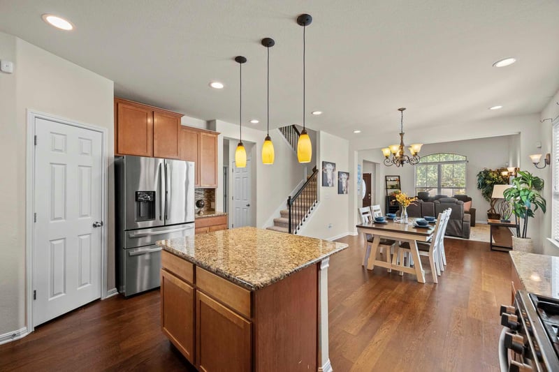 Virtual tour of 1909 Gabrielles Way