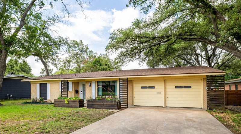 Virtual tour of 1909 Northridge DR
