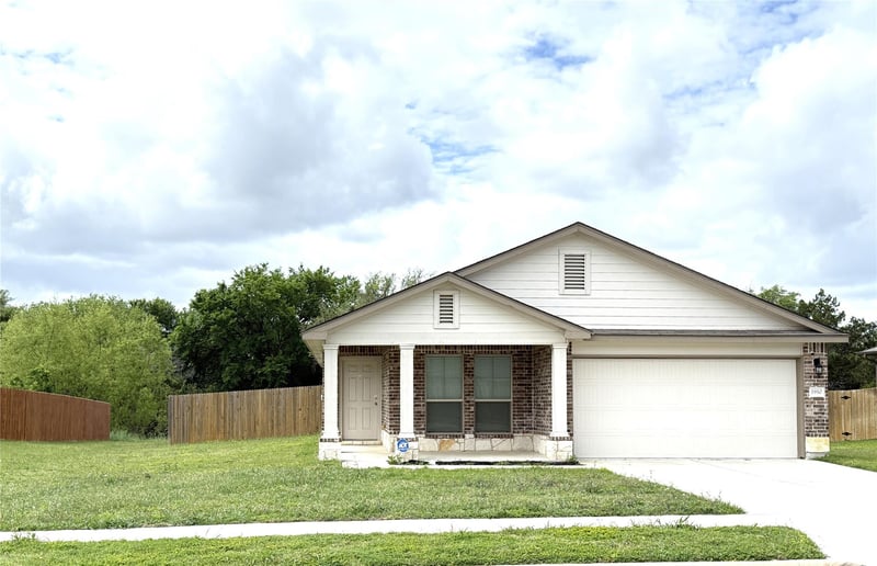 Virtual tour of 1910 Bee Creek LOOP