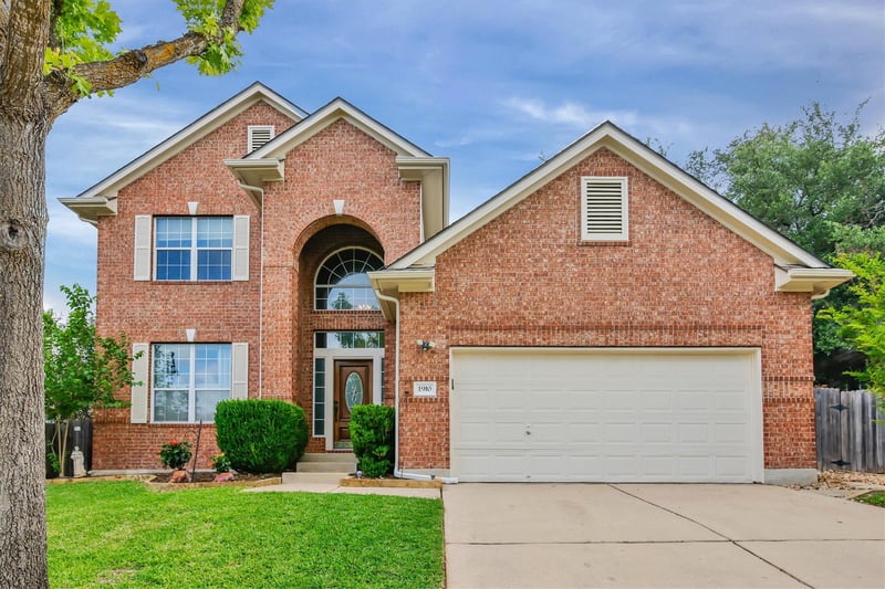 Virtual tour of 1910 Wickett WAY