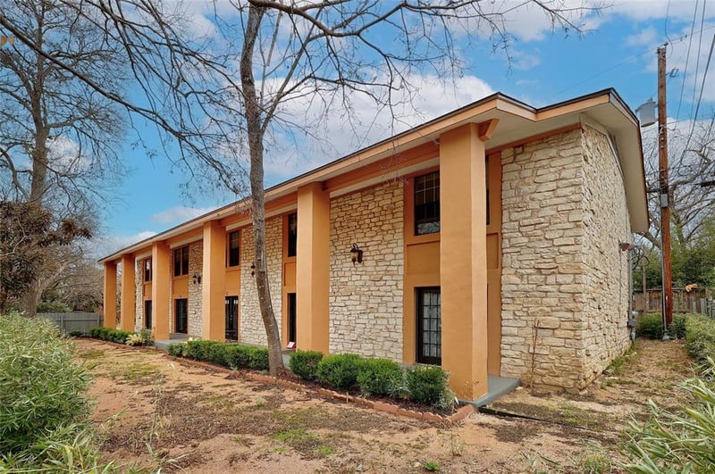 Virtual tour of 1911 Lightsey RD
