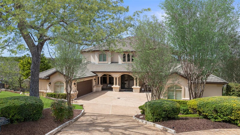 Virtual tour of 1914 Chalk Rock CV
