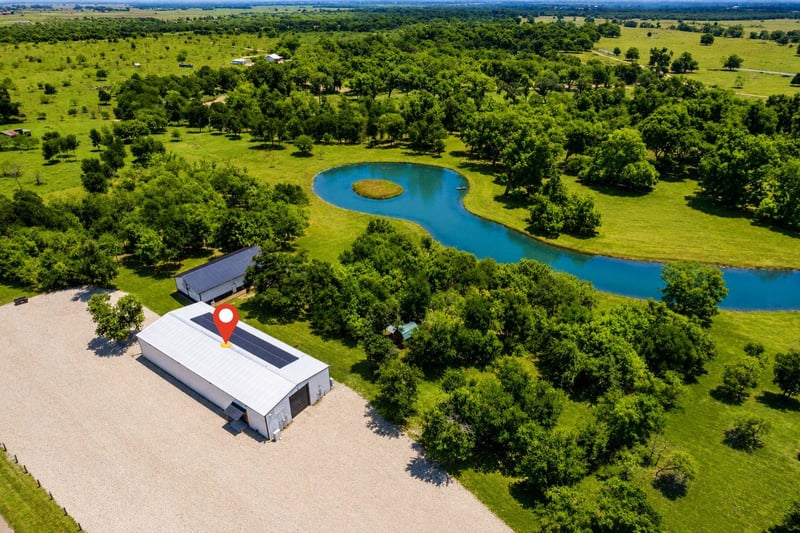 Virtual tour of 1919 County Road 429