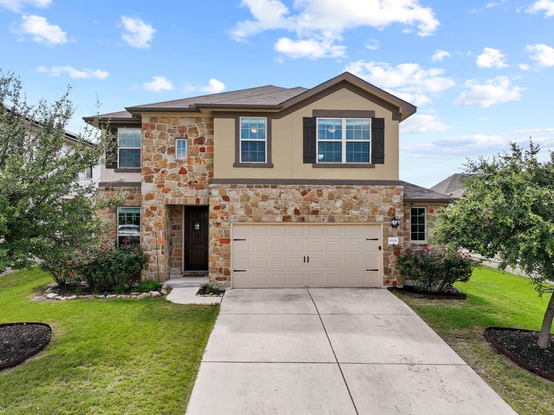 Virtual tour of 19201 Kimberlite DR