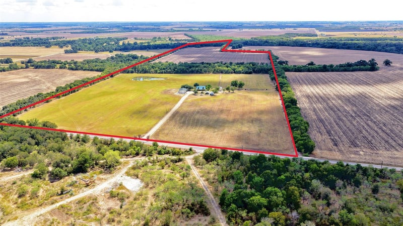 Virtual tour of 1930 County Road 361