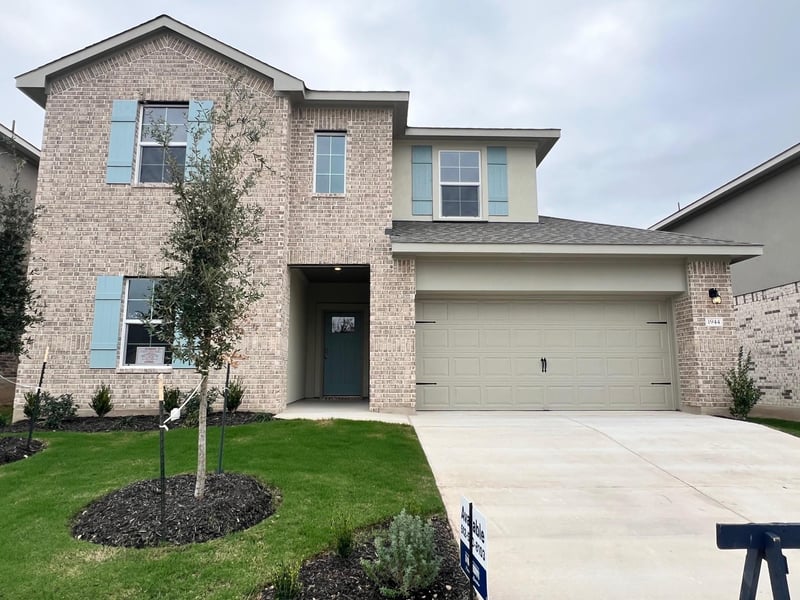 Virtual tour of 1944 Lazy Acres St