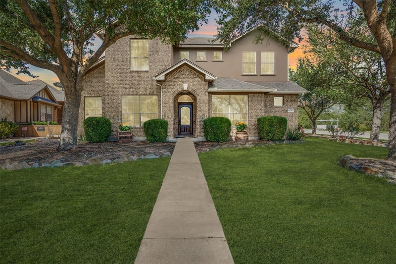 Virtual tour of 19520 Morgana DR