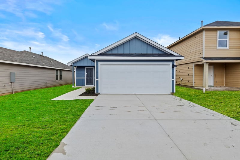 Virtual tour of 196 Surrey Oaks